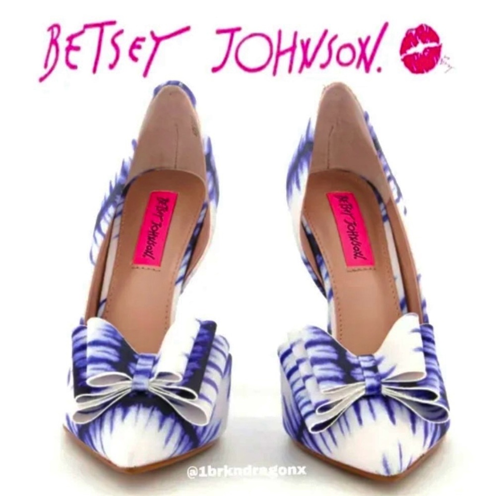 Betsey Johnson Prince-P Big Bow Tie-Dye Blue and White Heels